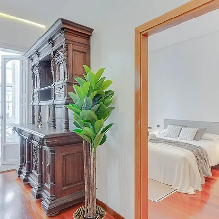 Marina Boutique آكورونيا