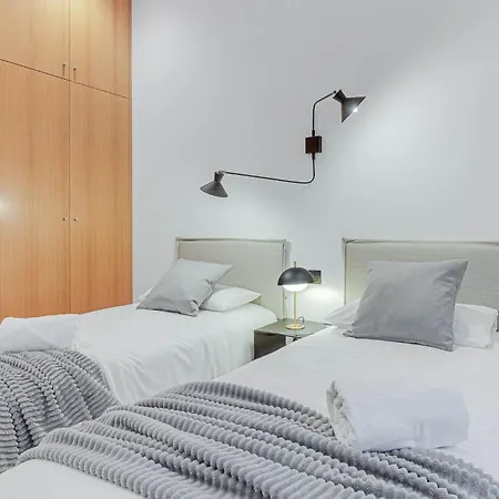 Marina Boutique آكورونيا